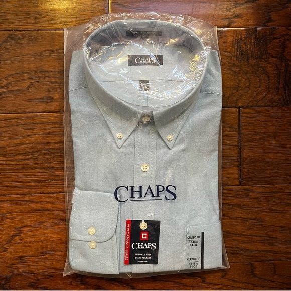 Chaps Men's Blue Button Down Classic Fit Shirt Size Wrinkle Free 18/18.5 34/35 - Picture 1 of 11